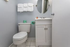 Royal Garden Resort 705 2 Bedroom Condo by RedAwning