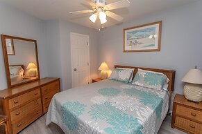 Royal Garden Resort 705 2 Bedroom Condo by RedAwning