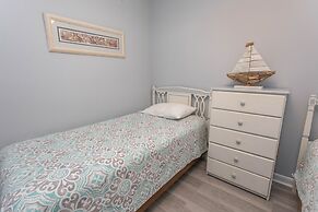 Royal Garden Resort 705 2 Bedroom Condo by RedAwning