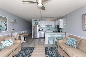 Royal Garden Resort 705 2 Bedroom Condo by RedAwning