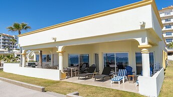 Stunning 3 Bedroom Beach Villa on Sandy Beach Las Palmas Beachfront Re