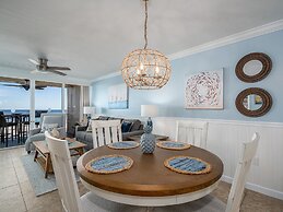 Welcome To Beach Villa's # 202 Vacation Rental - 250 Estero Blvd 2 Bed