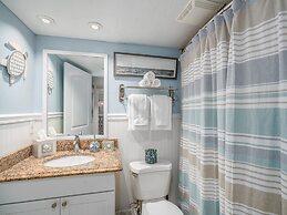 Welcome To Beach Villa's # 202 Vacation Rental - 250 Estero Blvd 2 Bed