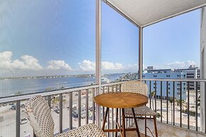 Welcome To Beach Villa's # 606 Vacation Rental - 250 Estero Blvd 2 Bed
