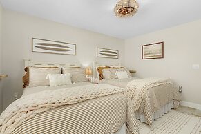 Welcome To Beach Villa's # 606 Vacation Rental - 250 Estero Blvd 2 Bed