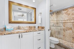 Welcome To Beach Villa's # 405 Vacation Rental - 250 Estero Blvd 2 Bed