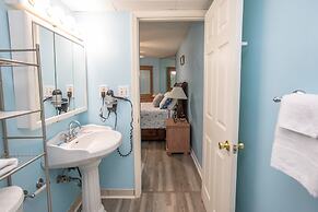 Royal Garden Resort 602 2 Bedroom Condo by RedAwning