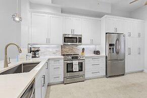 Palm Harbor Penthouse With Marina Views 2 Bedroom Condo by RedAwning