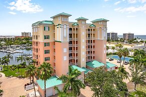 Palm Harbor Penthouse With Marina Views 2 Bedroom Condo by RedAwning