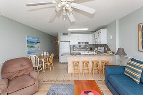 Royal Garden Resort 1012 2 Bedroom Condo by RedAwning