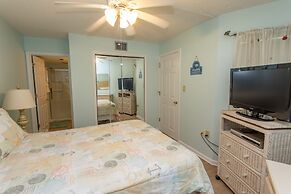 Royal Garden Resort 1012 2 Bedroom Condo by RedAwning