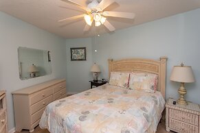 Royal Garden Resort 1012 2 Bedroom Condo by RedAwning