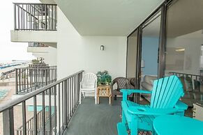 Royal Garden Resort 209 2 Bedroom Condo by RedAwning