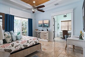 Beautiful Home With Private Pool On The North End Of Fort Myers Beach!