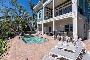 Beautiful Home With Private Pool On The North End Of Fort Myers Beach!