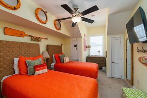 Beautiful Home With Private Pool On The North End Of Fort Myers Beach!