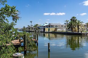 Beautiful Home With Private Pool On The North End Of Fort Myers Beach!