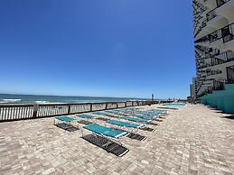 Royal Garden Resort 412 1 Bedroom Condo by RedAwning