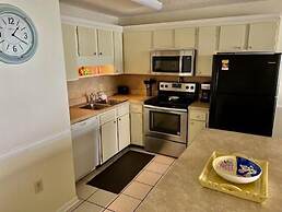 Royal Garden Resort 403 1 Bedroom Condo by RedAwning