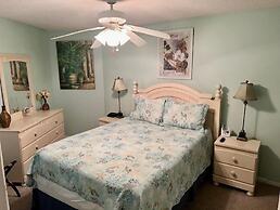 Royal Garden Resort 403 1 Bedroom Condo by RedAwning