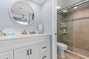 Welcome To Beach Villas # 704 - Updated Top Floor Gulf Front & Sunsets