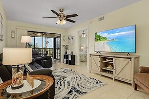 Estero Cove 523 - Beautifully Updated!! 2 Bedroom Condo by RedAwning