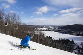 The Lodge at Wisp Resort