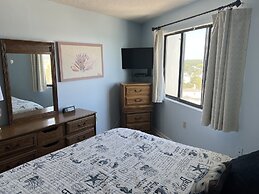 Royal Garden Resort 1401 3 Bedroom Condo by RedAwning