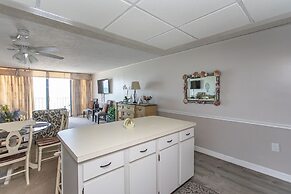 Royal Garden Resort603. 1 Bedroom Condo by RedAwning