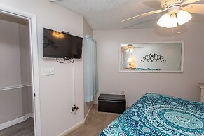 Royal Garden Resort603. 1 Bedroom Condo by RedAwning