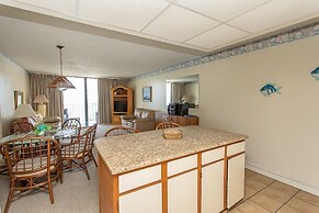 Royal Garden Resort 1007 1 Bedroom Condo by RedAwning