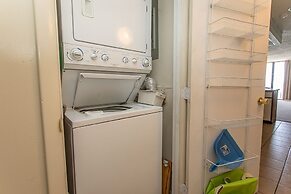 Royal Garden Resort 1007 1 Bedroom Condo by RedAwning