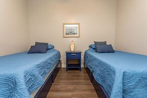 Royal Garden Resort 1114 2 Bedroom Condo by RedAwning