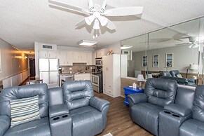 Royal Garden Resort 1114 2 Bedroom Condo by RedAwning