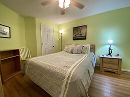 Royal Garden Resort 1507 2 Bedroom Condo by Redawning