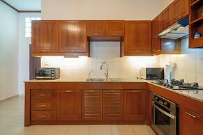 Jungceylon Villa in Patong by Lofty