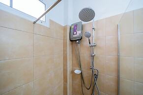 Jungceylon Villa in Patong by Lofty