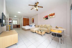 Jungceylon Villa in Patong by Lofty