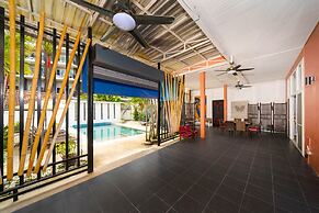 Jungceylon Villa in Patong by Lofty