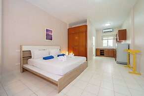 Jungceylon Villa in Patong by Lofty