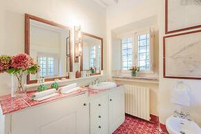 Villa Birdsong in Camaiore