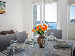 Apartments Happy Holiday