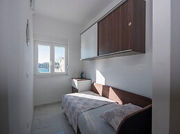 Apartments Happy Holiday