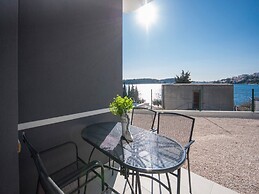 Apartments Happy Holiday