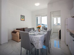 Apartments Happy Holiday