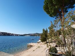 Apartments Happy Holiday