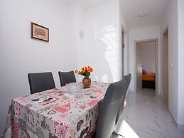 Apartments Happy Holiday