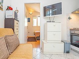 Holiday Home Happy Holiday