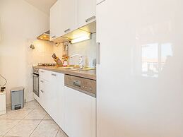 Holiday Home Happy Holiday