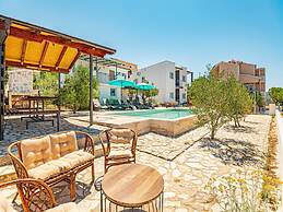 Holiday Home Happy Holiday